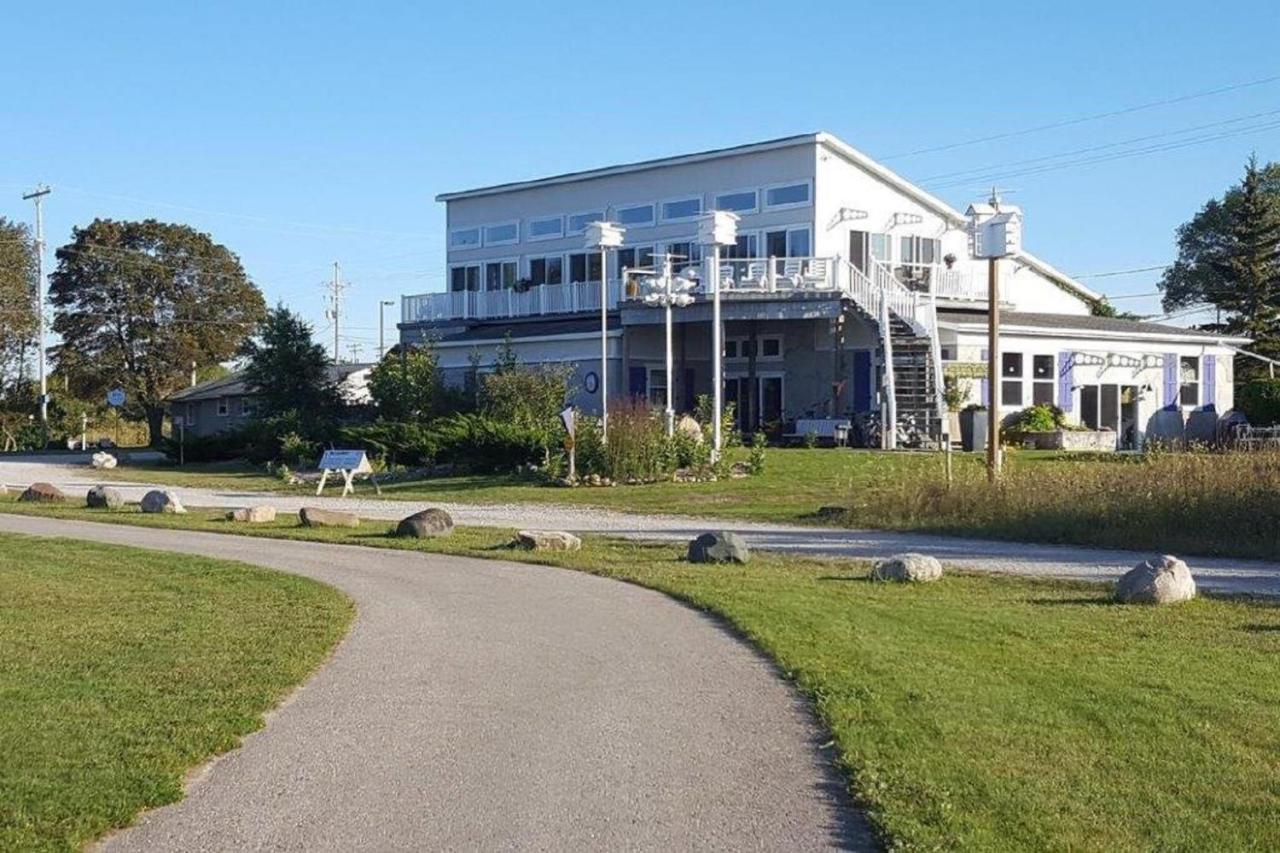 The Purple Martin Lakeside Inn Bird Sanctuary On Lake Huron Rogers City Ngoại thất bức ảnh